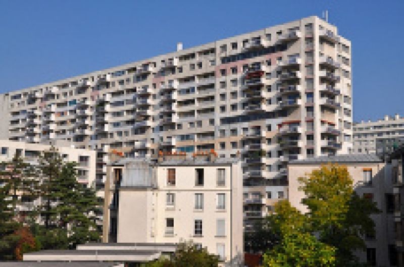 Nouvelle composition du ministere du logement: la CLCV déplore la disparition d'un ministère du logement [ 28.06.2009 ]