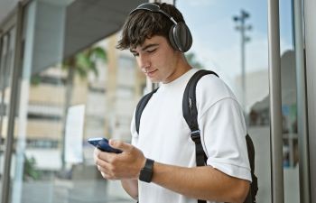 Appel à témoignages – Abonnements musicaux plus chers via l’App Store