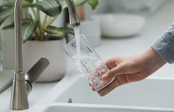 Dépollution de l’eau : le consommateur ne doit pas payer pour les pollueurs
