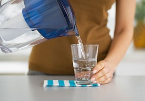 Les carafes filtrantes sont-elles efficaces et sans risques ?