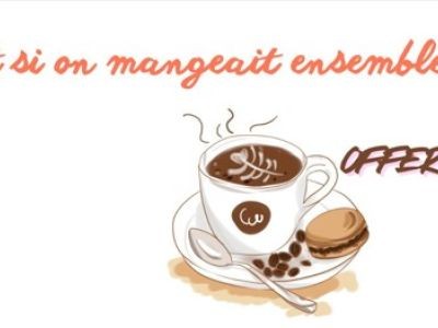 écriture tasse de café soucoupe cuillère macarron