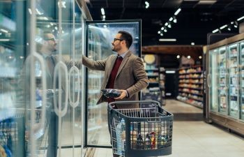 Enquête - Plats cuisinés frais et surgelés. 2020-2025 : affichage du Nutri-Score en hausse, recettes à revoir